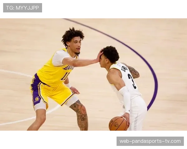 海耶斯提升内线挡拆效率，拉开与榜眼同批锋线差距